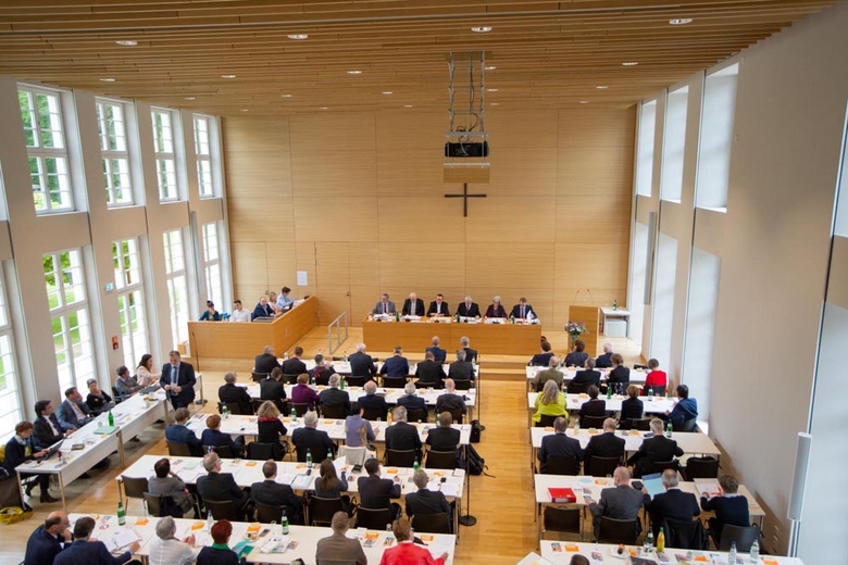 Impressionen aus Hofgeismar von der siebten Tagung der 13. Landessynode der Evangelischen Kirche von Kurhessen-Waldeck (Foto: medio.tv/Schauderna)