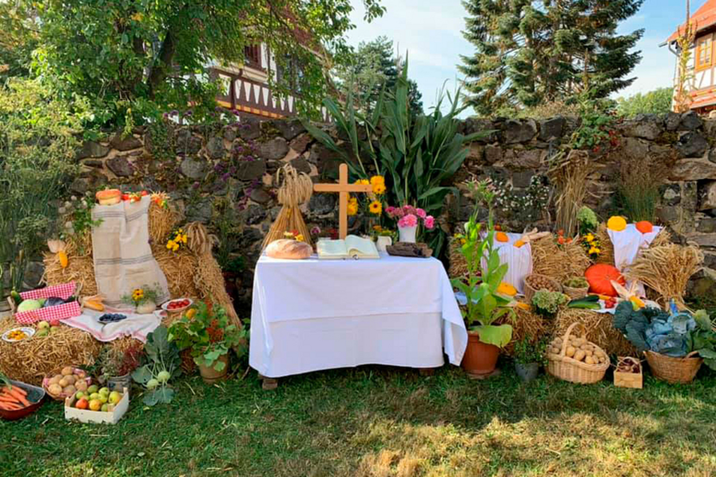 Erntedank in der Evangelischen Kirchengemeinde Elgershausen (Foto: Facebook/Sabine Schlitt)