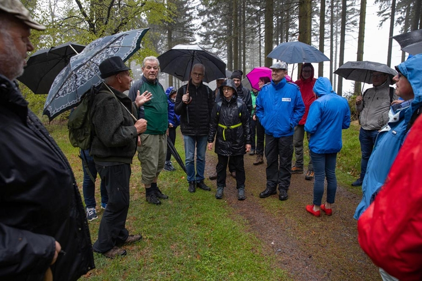 MP Bodod Ramelow bei Begegnungswanderung in Brotterode