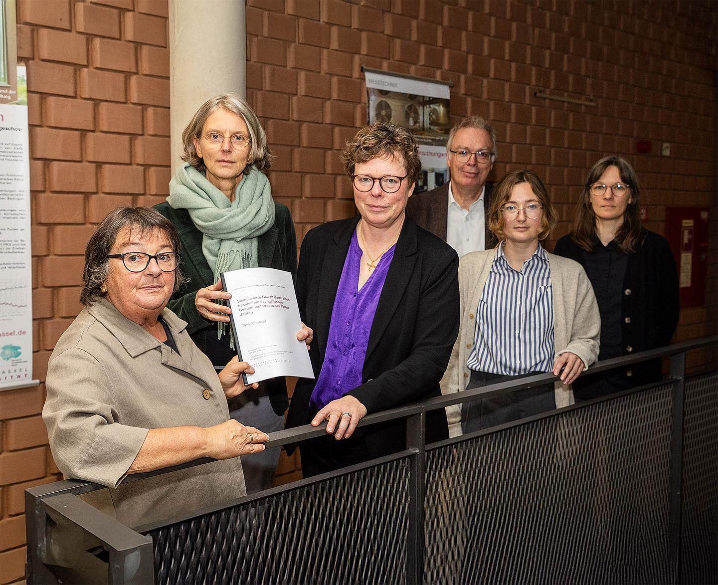 Übergabe der Studie am 27. Oktober 2025 in den Räumlichkeiten der Universität Kassel 