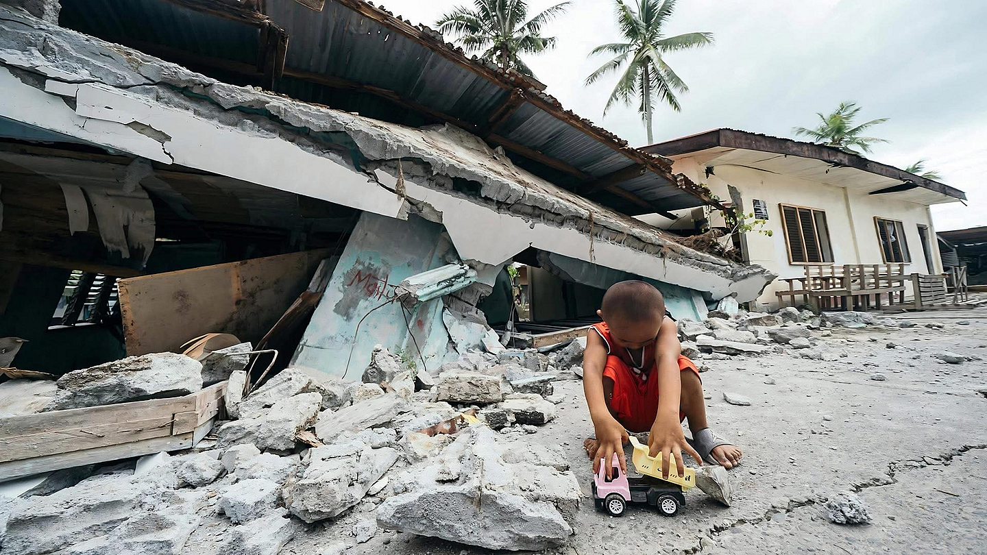 Unser Foto zeigt vom Erdbeben zerstörte Gebäude in der philippinischen Provinz Sarangani. Unser Foto zeigt vom Erdbeben zerstörte Gebäude in der philippinischen Provinz Sarangani.
