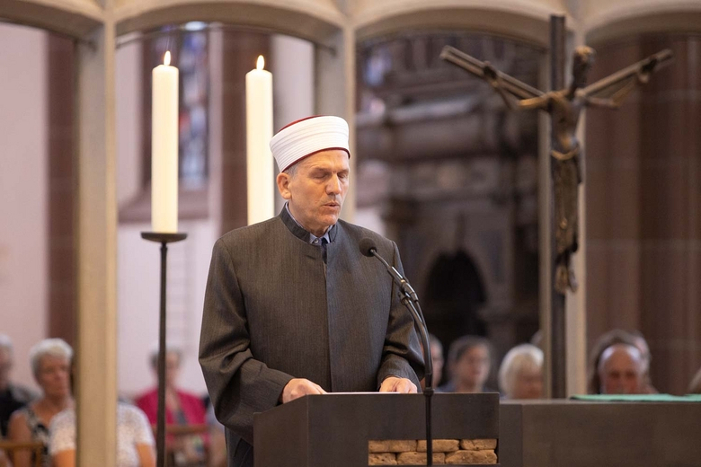 100 Jahre Volksbund - Multireligiöser Friedensgottesdienst Martinskirche Kassel