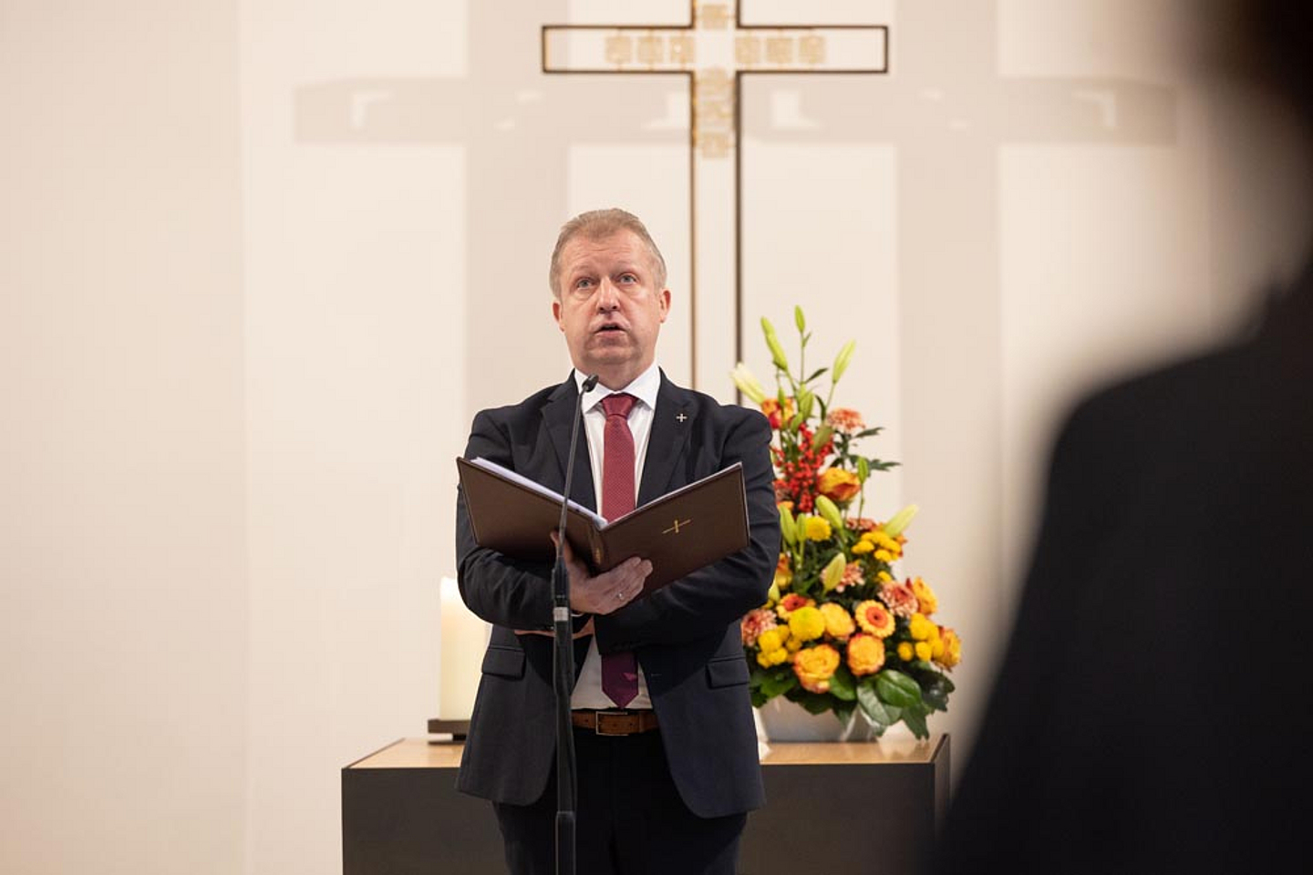 Präses Dr. Michael Schneider - Eröffnungsdienst in der Brunnenkirche.