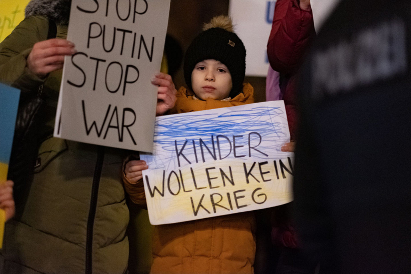 Frieden in der Ukraine - Friedensgebet Karlskirche und Kundgebung Rathaus Kassel
