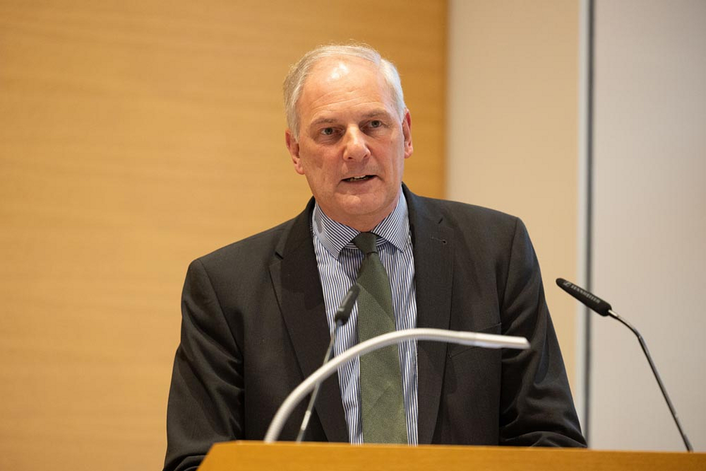 Grußwort Oberkirchenrat Dr. Christoph Thiele, Kirchenamt der EKD