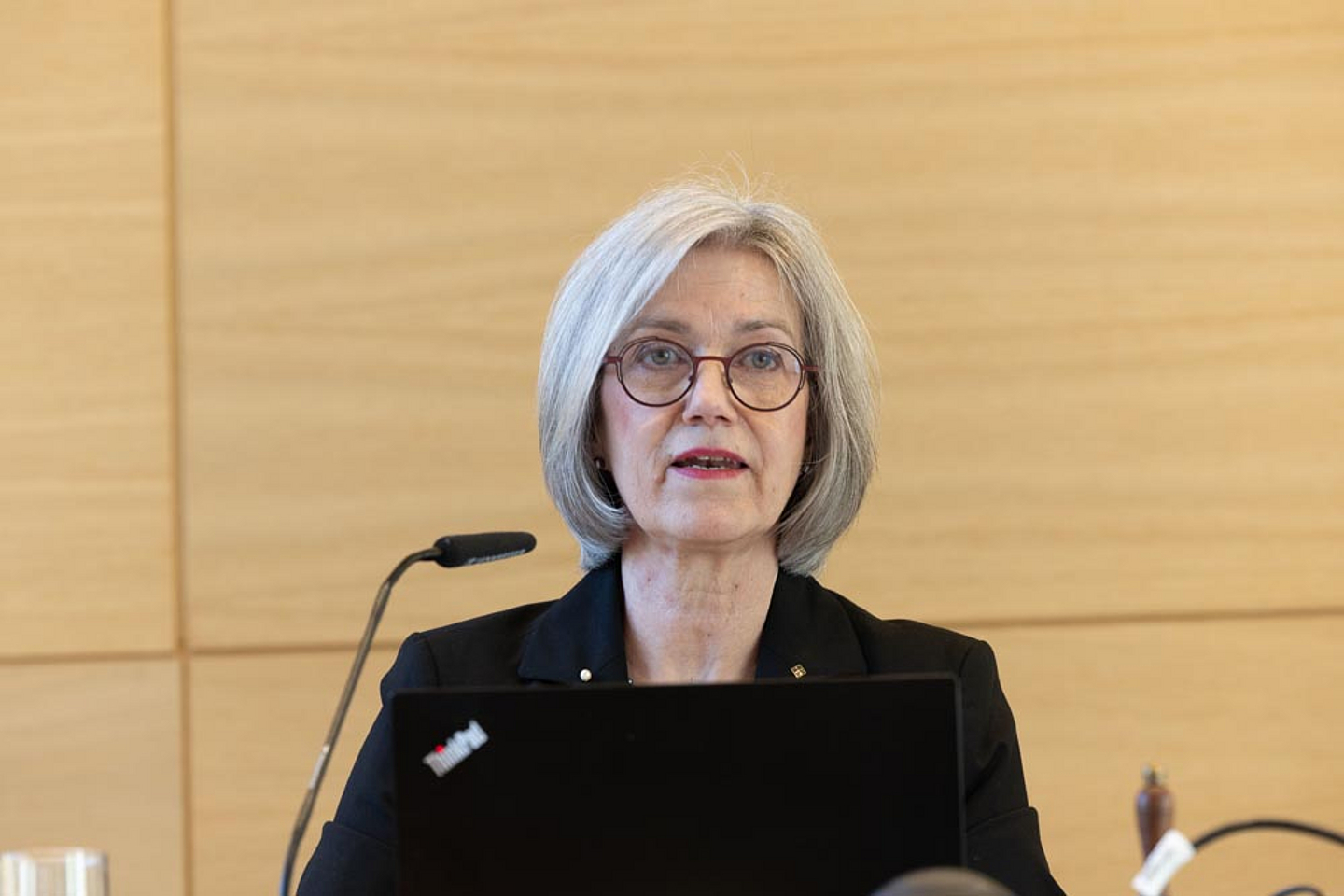 Eröffnete die Synode in Vertretung des erkrankten Präses: Kirchenrätin Dr. Isabel Schneider-Wölfinger