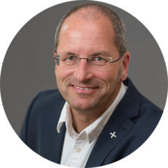 Portraitfoto von Norbert Mecke