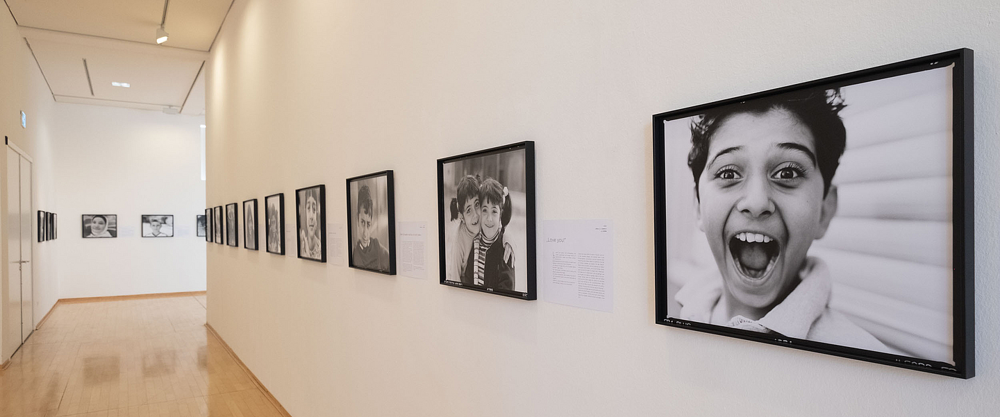 Einblick in die Ausstellung im Muesum für Sepulkralkultur (Foto: medio.tv/Schauderna)
