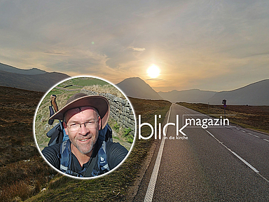 Unser Foto zeigt die schottischen Highlands bei Glencoe und Ulrich Briesewitz am Hadrianswall