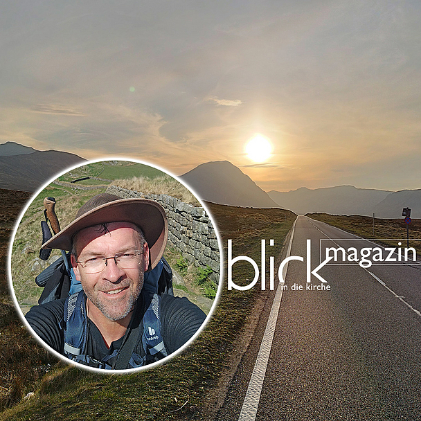 Unser Foto zeigt die schottischen Highlands bei Glencoe und Ulrich Briesewitz am Hadrianswall