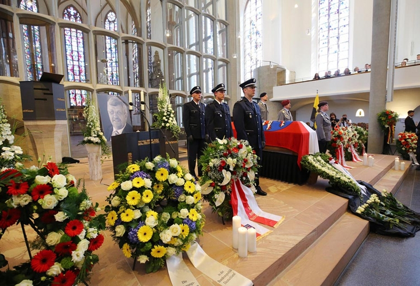 Trauerfeier für den verstorbenen Regierungspräsidenten Dr. Walter Lübcke am 13.6.2019 in der Martinskirche in Kassel. (Foto: Andreas Fischer)