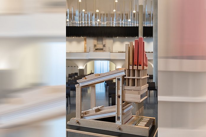 Die Kofferorgel aus über 700 Einzelteilen wurde von der Rotenburger Orgelbauwerkstatt hergestellt. (Foto: Kirchenmusik an St. Martin)