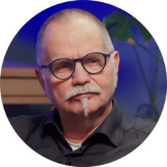 Portraitfoto von Christoph Baumanns