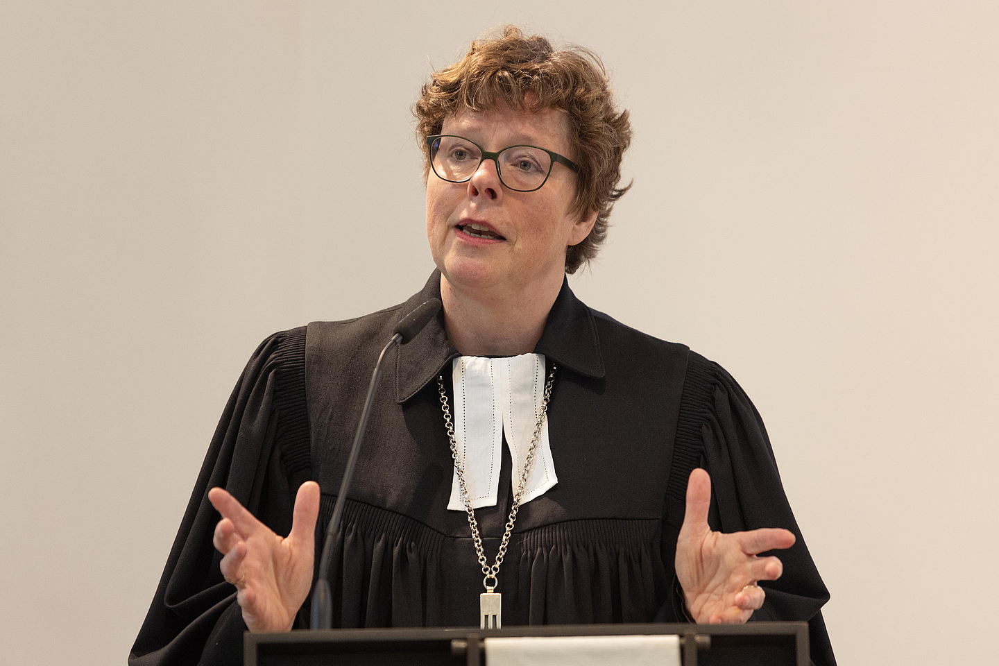 Bischöfin Dr. Beate Hofmann im Eröffnungsgottesdienst.