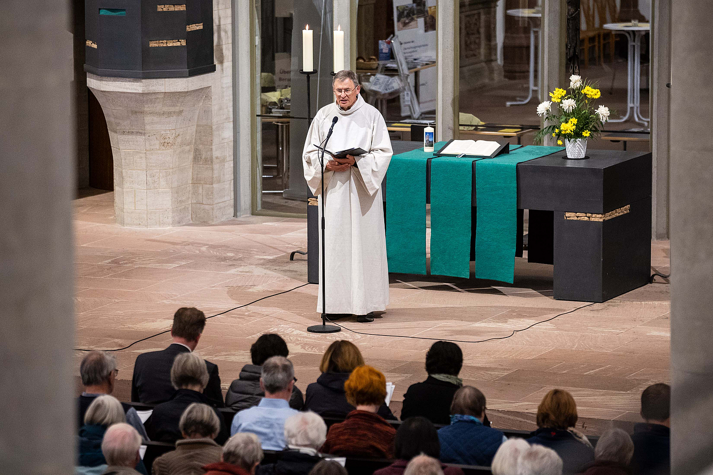 Martinskirche Kassel wird Nagelkreuz Zentrum Martinskirche Kassel wird Nagelkreuz Zentrum