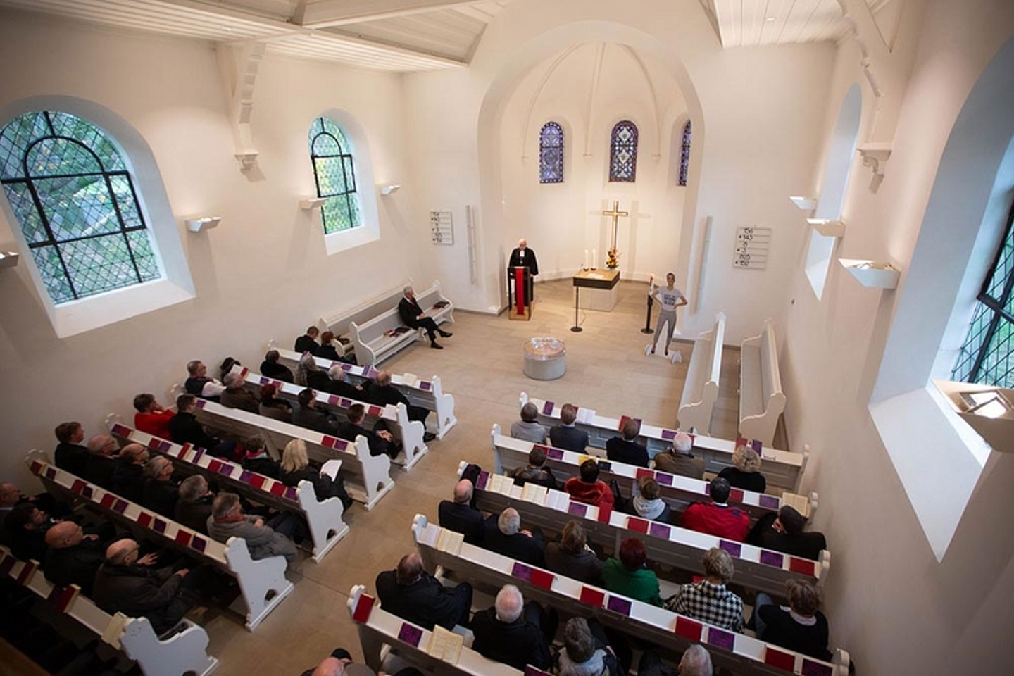 Gottesdienst zum Auftakt der Herbsttagung 2019 der Landessynode der Evangelischen Kirche von Kurhessen-Waldeck in der Brunnenkirche in Hofgeismar. (Foto: medio.tv/Schauderna)