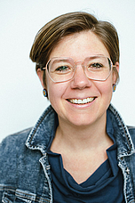 Portraitfoto von Dr. Felicitas Klingler