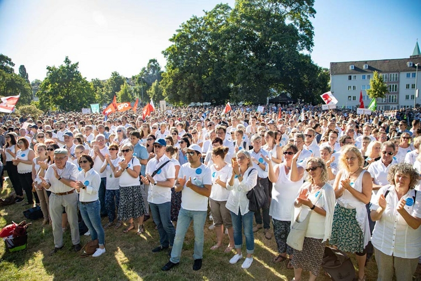 Kundgebung am 27.6.2019 in Kassel für Demokratie, Tolerenz und Weltoffenheit. (Foto: medio.tv/Schauderna)