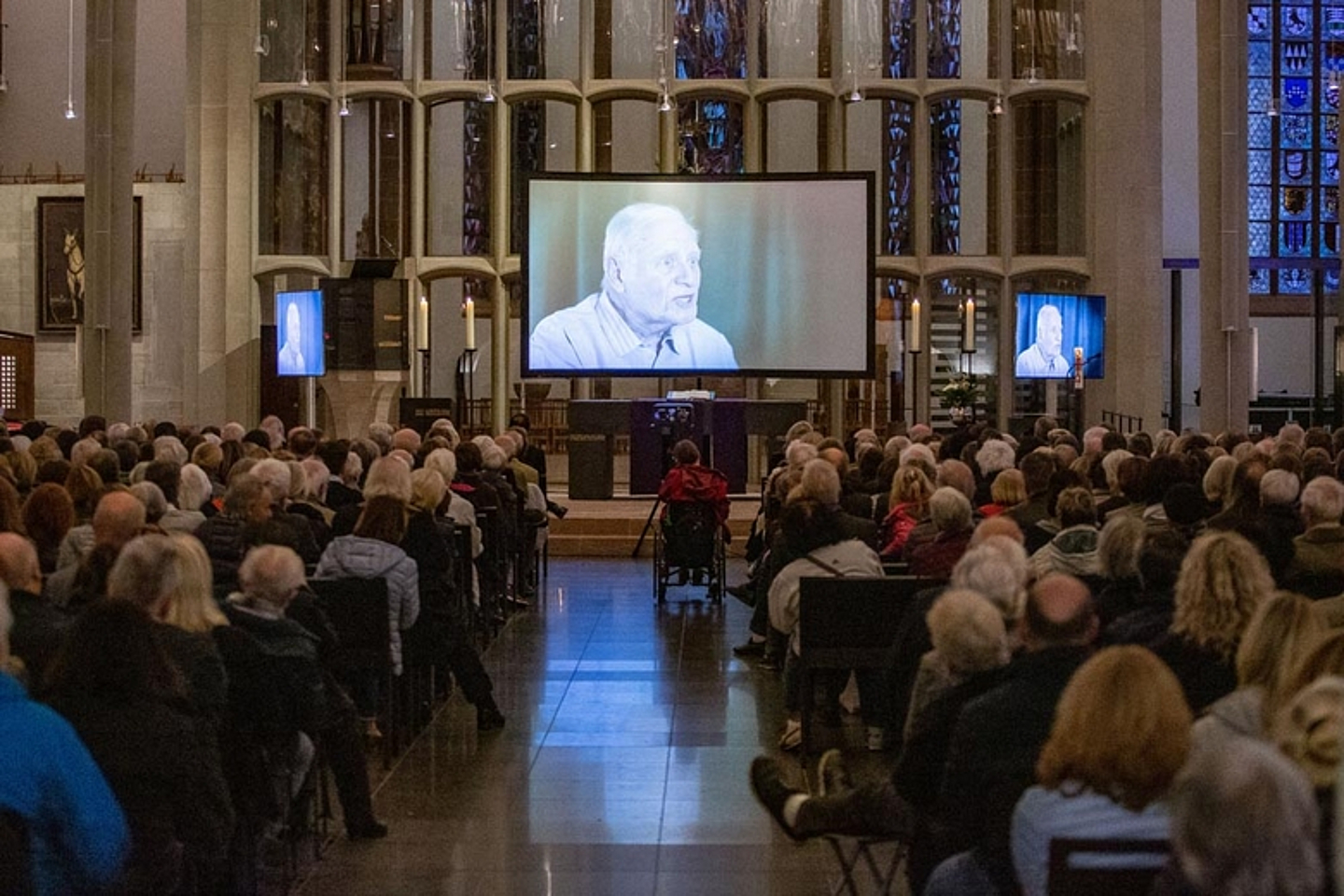 Gedenken 75 Jahre Bombadierung Kassels Martinskirche 2018