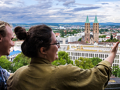 26 Kirchen und Kapellen öffnen wieder ihre Türen. Vielerorts kann man auf die Kirchtürme steigen und außergewöhnliche Blicke über die Stadt genießen.