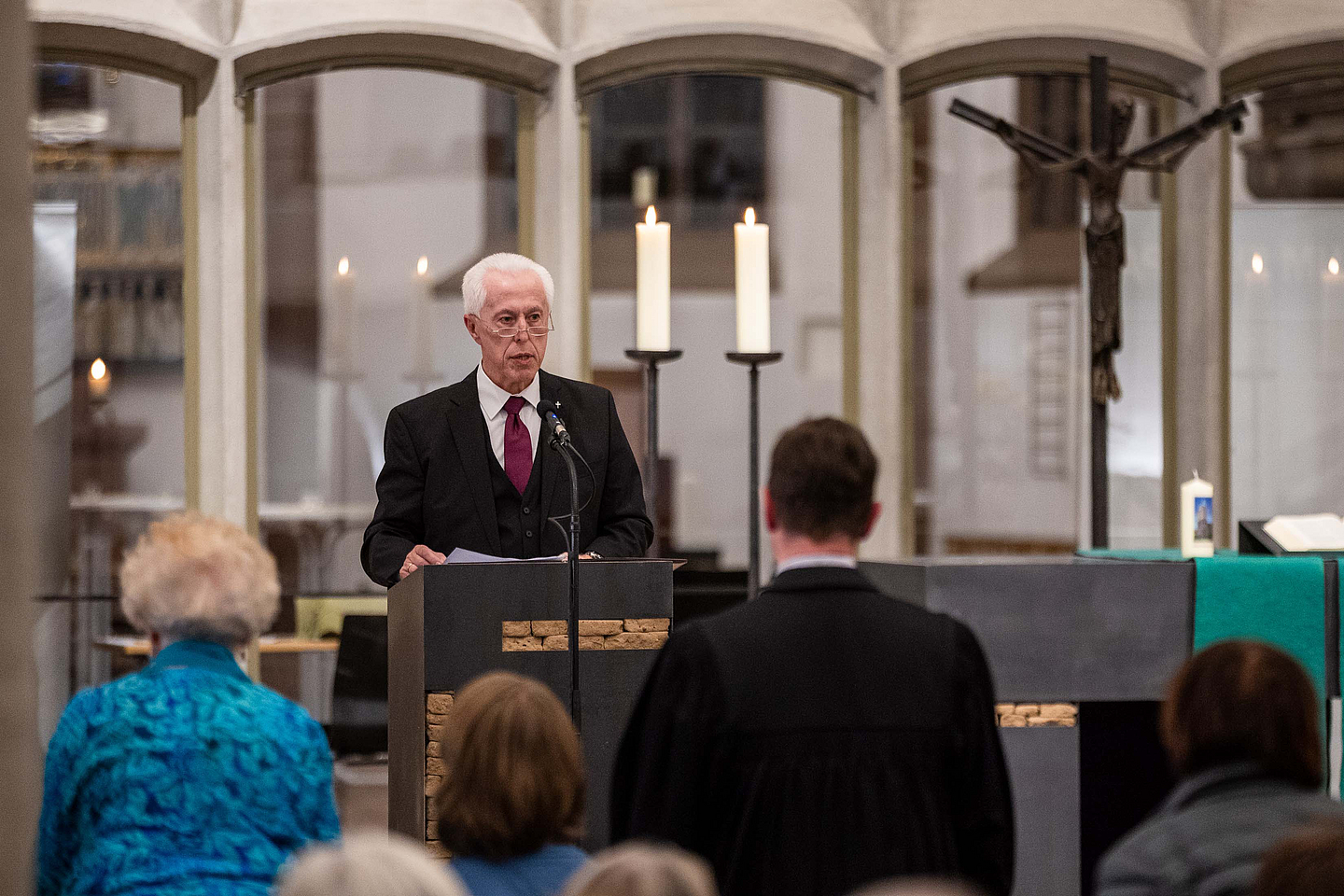 Martinskirche Kassel wird Nagelkreuz Zentrum Martinskirche Kassel wird Nagelkreuz Zentrum