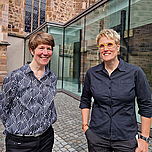 Pfarrerin Maike Westhelle (l.) und Pfarrerin Insa Rohrschneider Pfarrerin Maike Westhelle (l.) und Pfarrerin Insa Rohrschneider