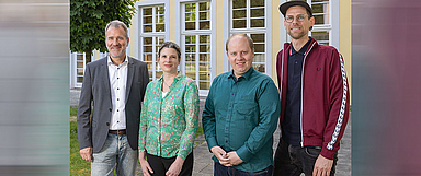 Das neue Studienleitungs-Team der Evangelischen Akademie Hofgeismar (v.l.): Pfarrer Bernd Kappes, Dr. Aletta Mondré, Michael Nann und Dr. Oliver Emde. (Foto: medio.tv/Schauderna)