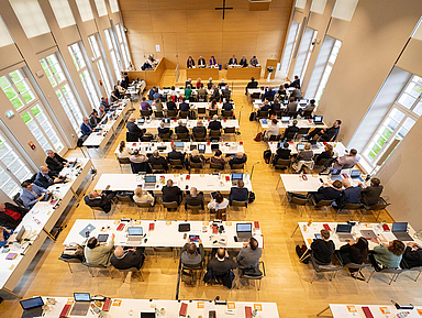 Blick in den Synodalsaal der Evangelischen Tagungsstätte Hofgeismar