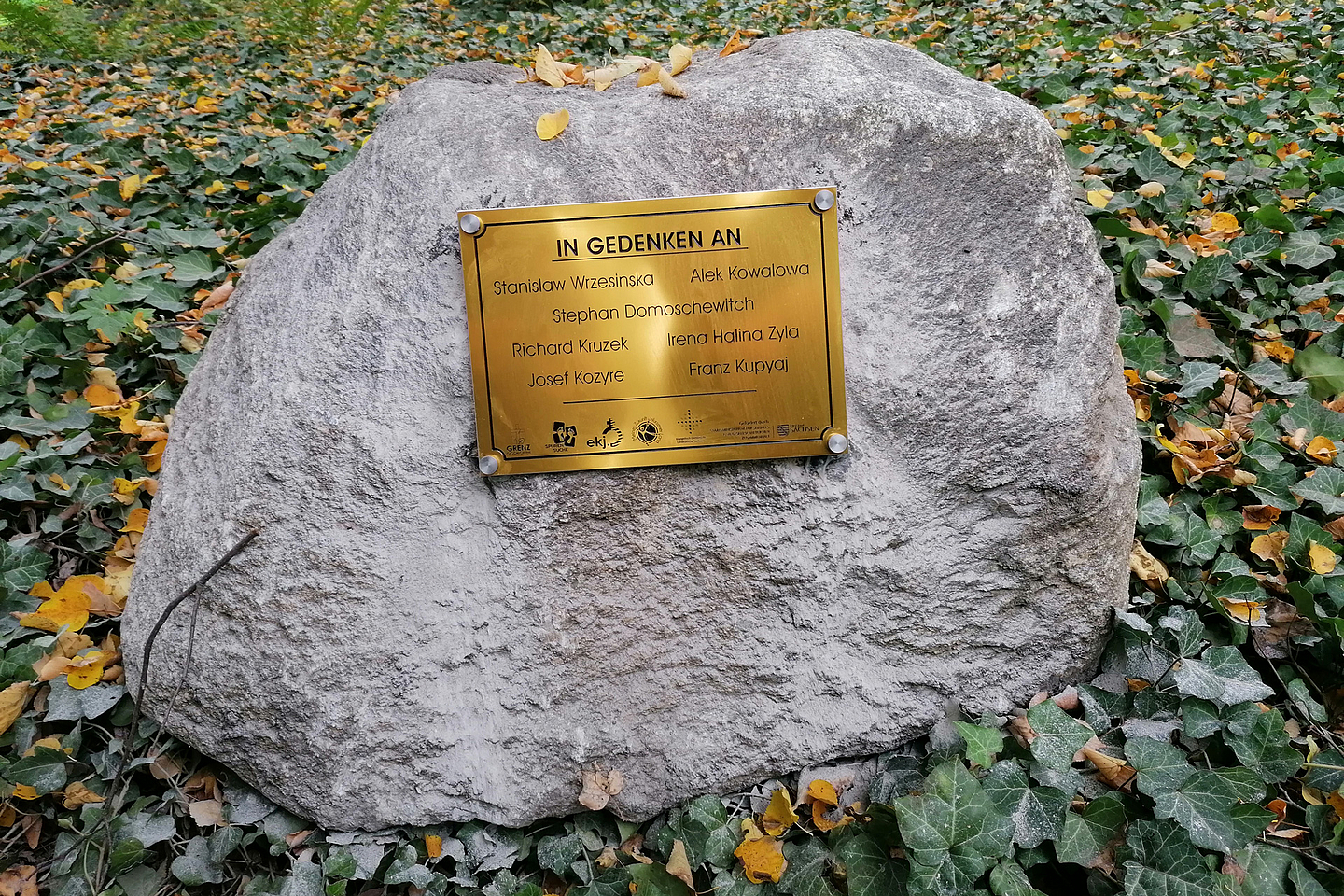 Gedenkstein für ehemalige Zwangsarbeiter in Wurzen. Gedenkstein für ehemalige Zwangsarbeiter in Wurzen.