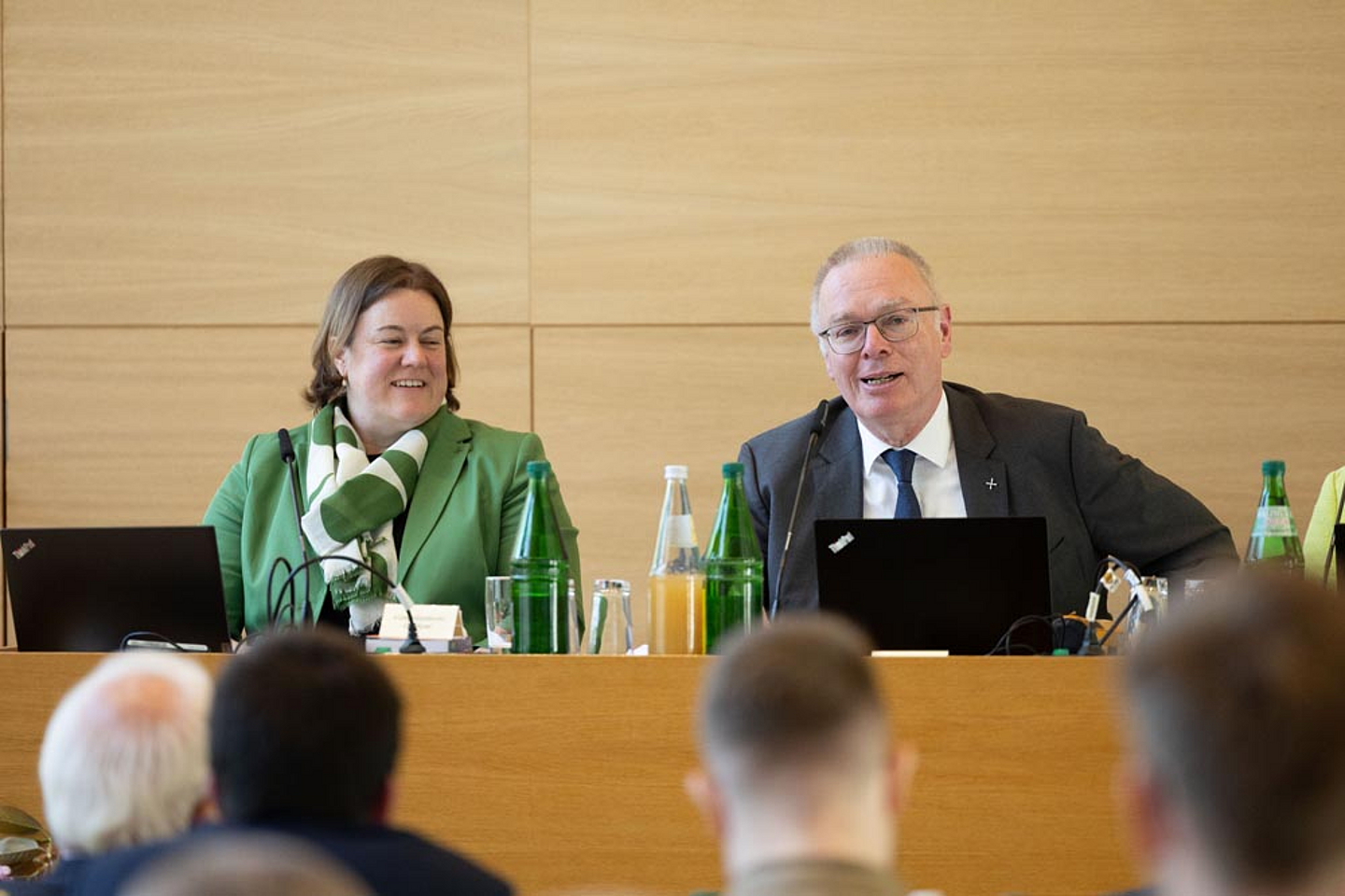 Hielten gemeinsam den Personalbericht: Vizepräsidentin Dr. Katharina Apel und Prälat Burkhard zur Nieden