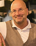 Portraitfoto von Norbert Mecke Portraitfoto von Norbert Mecke