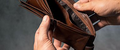 Heute die Armut von Morgen bekämpfen: Bischöfin Hofmann spricht sich für eine würdige Altersversorgung aus.