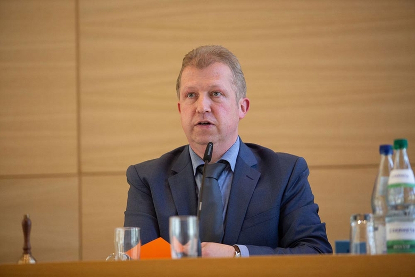 Präses Dr. Michael Schneider - Erste Tagung der 14. Landessynode der EKKW vom 5. bis 7. Mai 2022 in Hofgeismar. (Foto: medio.tv/Schauderna)