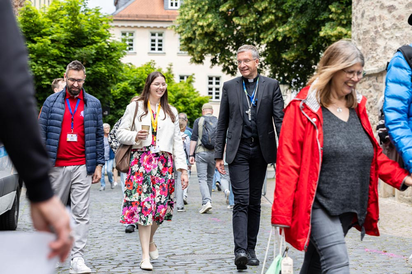 (v.l.): Pfarrer Dieter Dersch (Hessentagsbeauftragter der EKKW), Elena Otto (Bistum Fulda), Bischof Dr. Michael Gerber (Bistum Fulda) (v.l.): Pfarrer Dieter Dersch (Hessentagsbeauftragter der EKKW), Elena Otto (Bistum Fulda), Bischof Dr. Michael Gerber (Bistum Fulda)