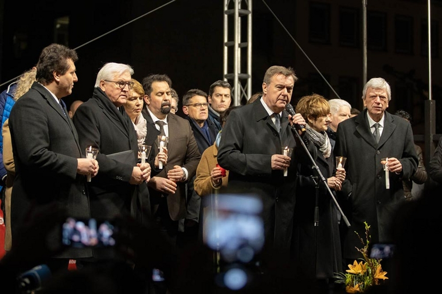 Mahnwache rechtsextremistischer Anschlag Hanau