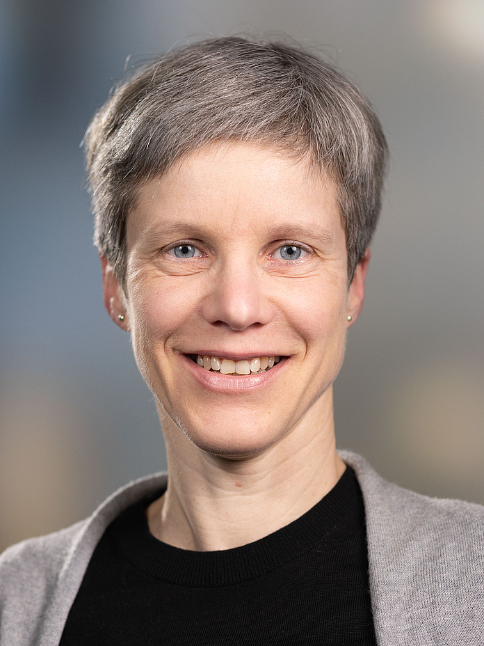 Dr. Anne-Ruth Wellert