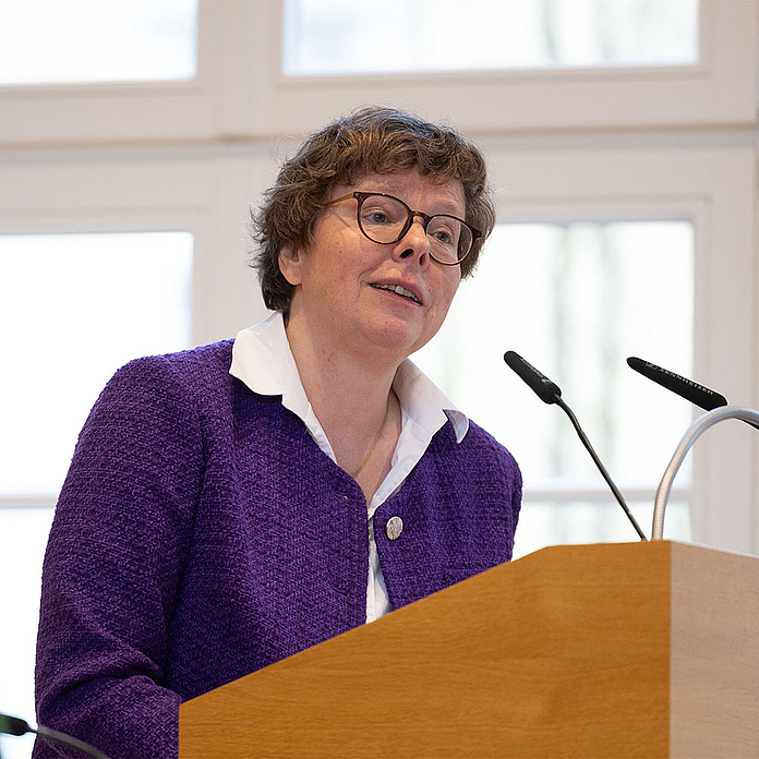 Bischöfin Dr. Beate Hofmann