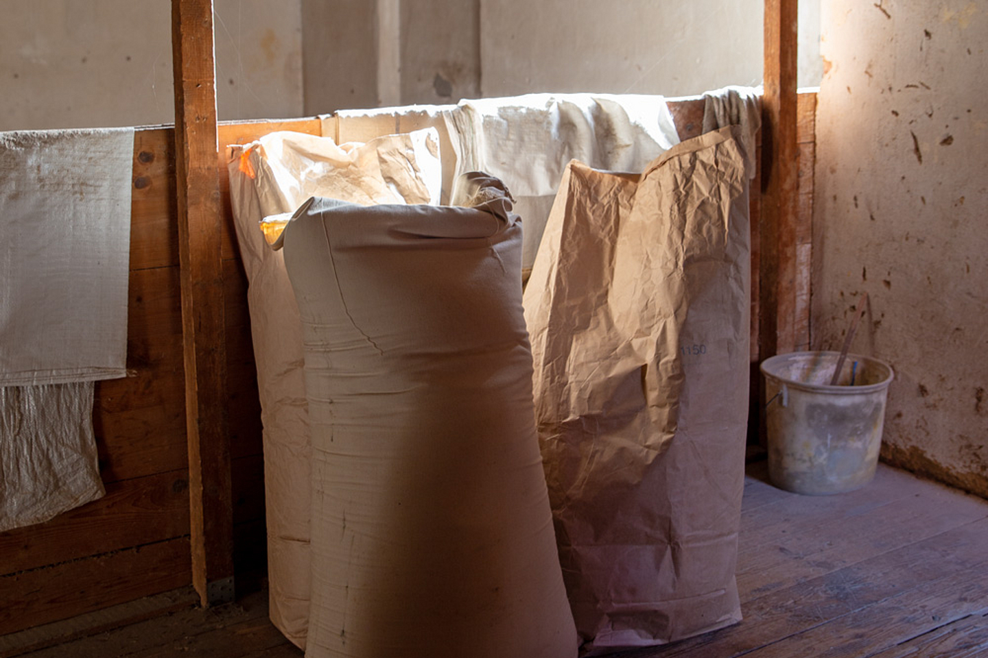 Mehlsäcke in der Rehwald-Mühle