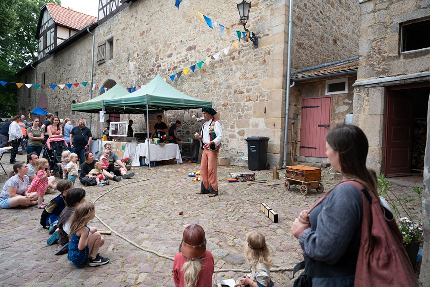 Mittelalterlicher Markt im Anschluss an den Gottesdienst