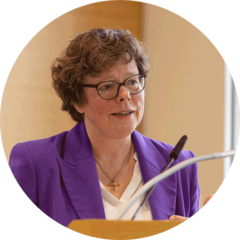 Portraitfoto von Bischöfin Dr. Beate Hofmann Portraitfoto von Bischöfin Dr. Beate Hofmann