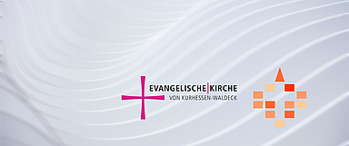 Seit November 2021 verbindet die Evangelische Kirche Augsburgischen Bekenntnisses in Rumänien und die Evangelische Kirche von Kurhessen-Waldeck ein Partnerschaftsvertrag. Unser Foto zeigt die Logos der beiden Kirche.