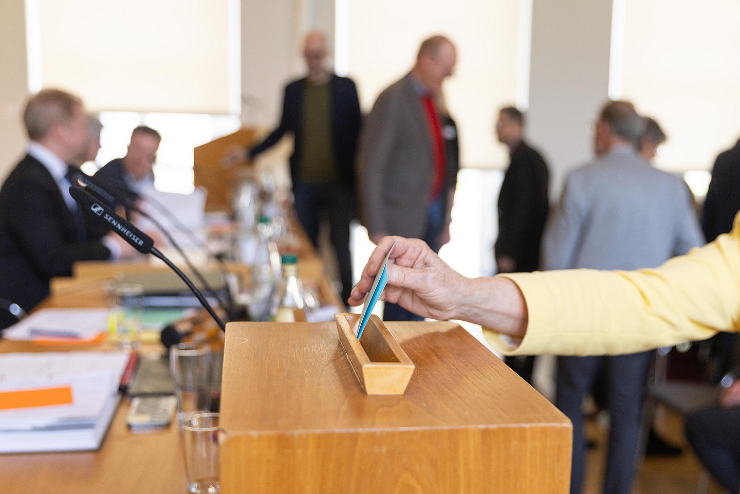 Wahl zum 2. Beisitzer im Synodalvostand