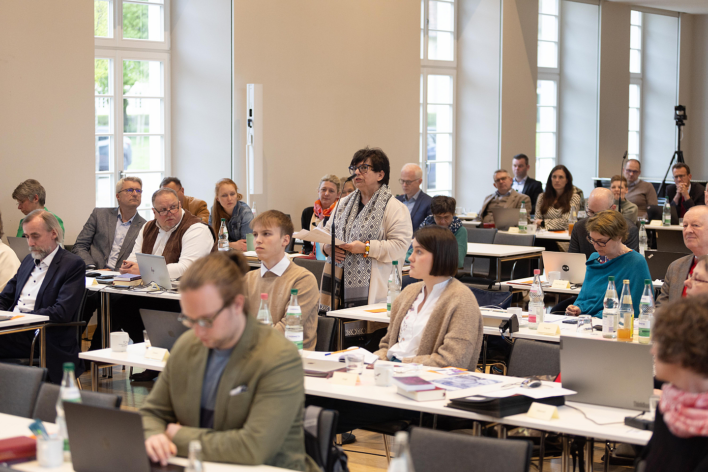 Aussprache zum Bericht von Pfarrer Matthias Schwarz (Betroffenenvertretung im Beteiligungsforum Sexualisierte Gewalt in der EKD)