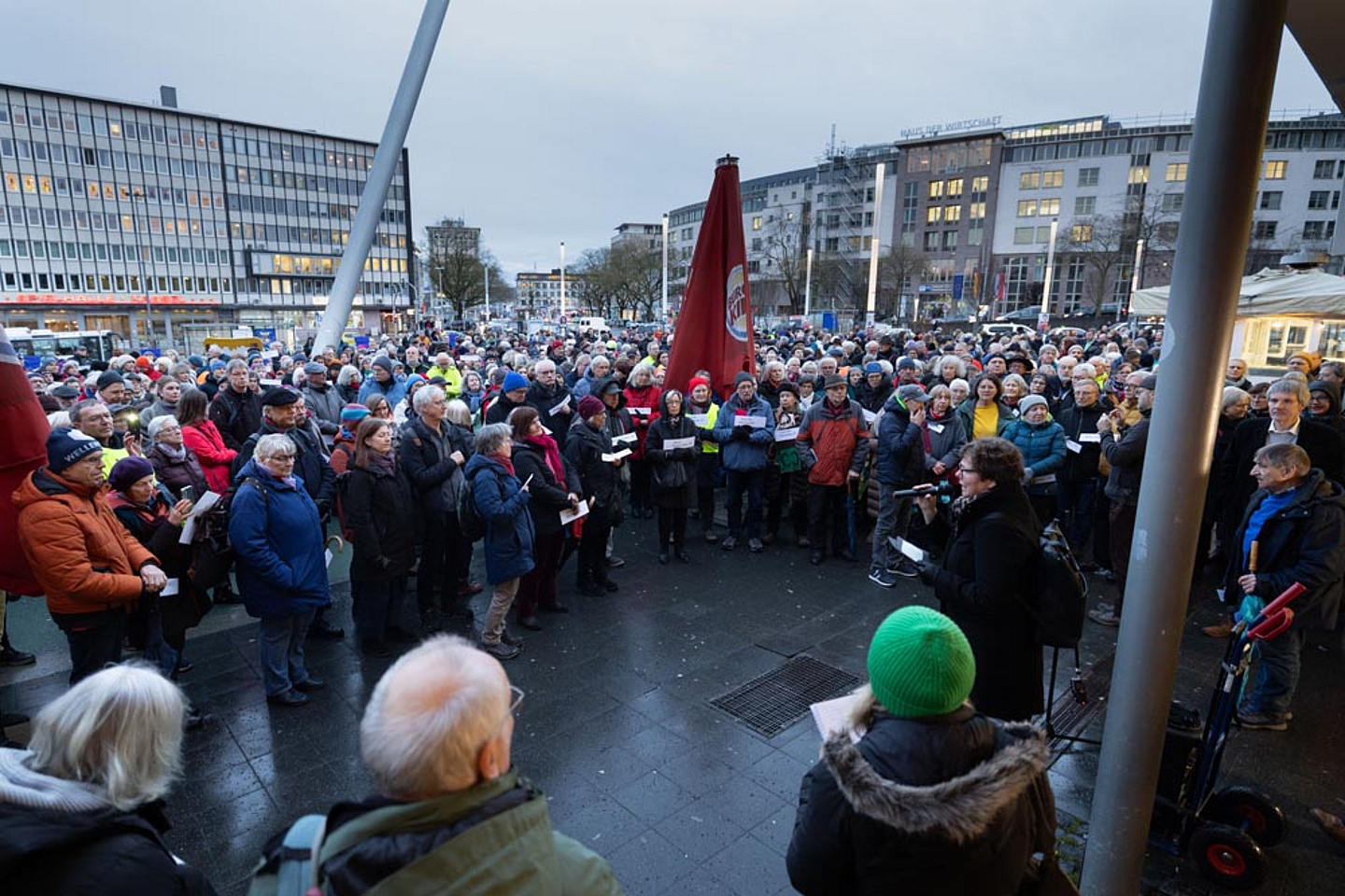 Holocaust-Gedenken Menschenkette Kassel 2025