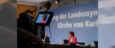 Bischöfin Dr. Beate Hofmann während ihres Berichts vor der Landessynode. (Foto: medio.tv/Schauderna)