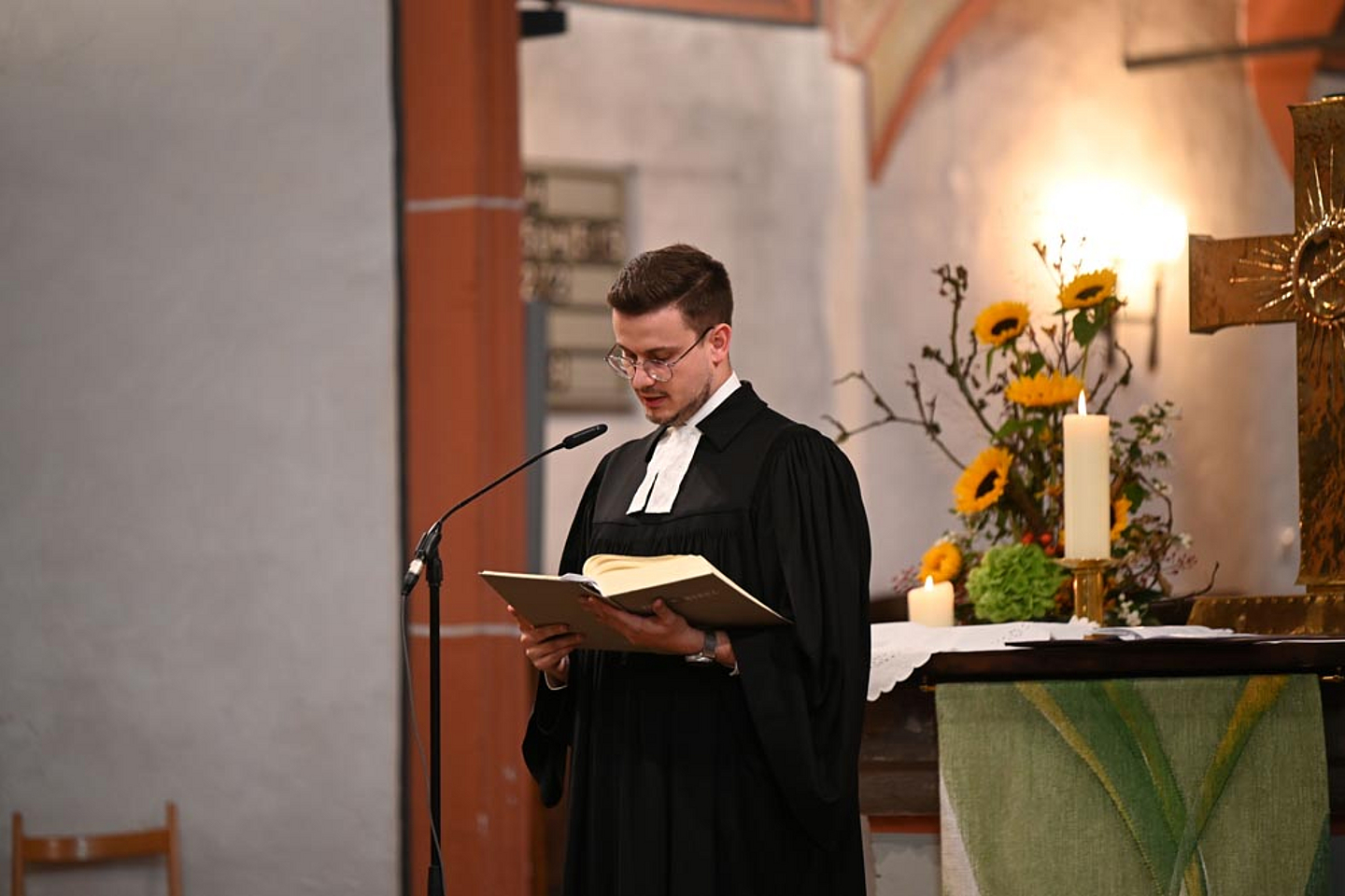 Pfarrer Jan Homann (Beisitzer des Pfarrvereins) 
