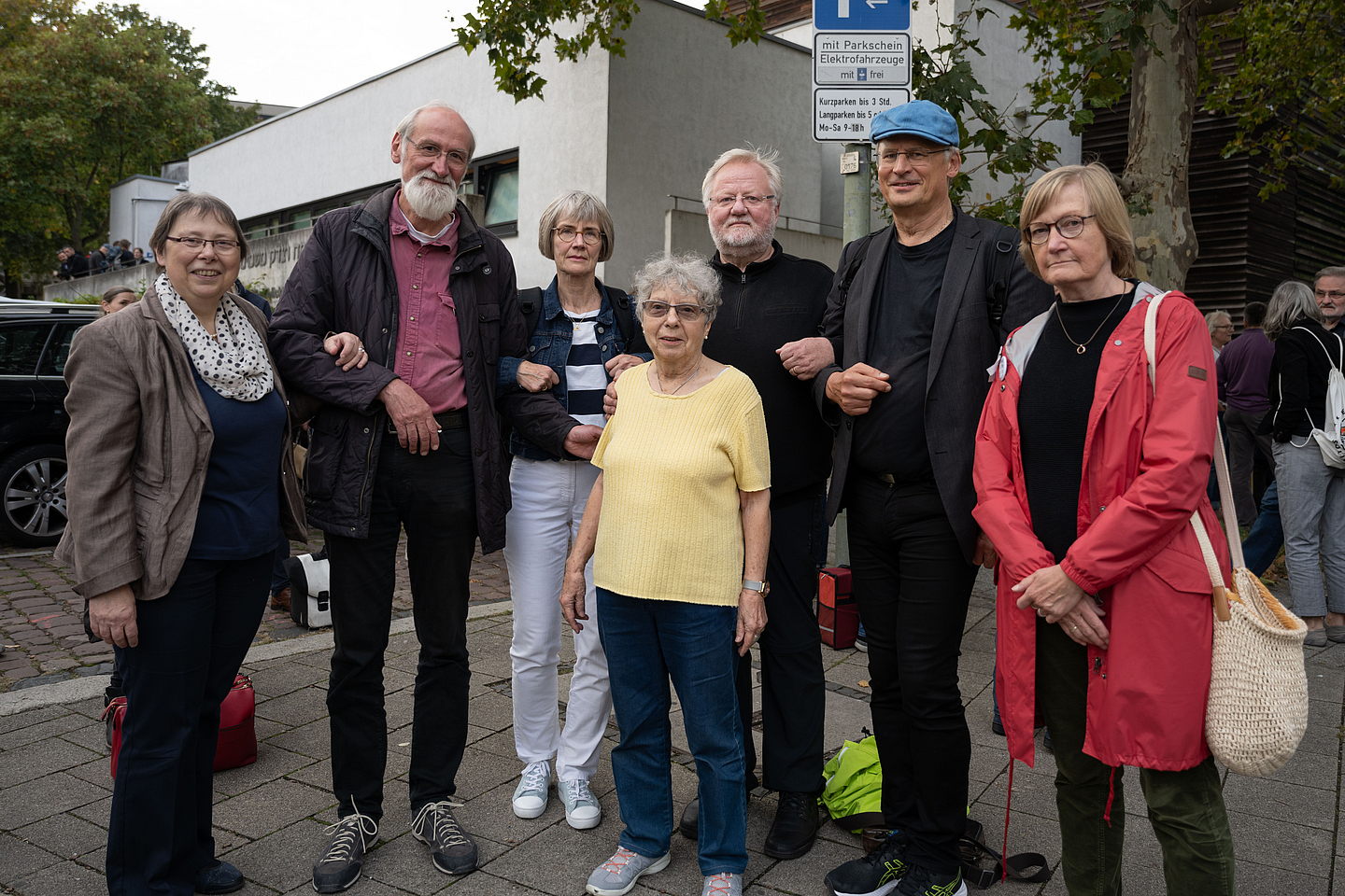 Ökumenischer "Wächterdienst" vor der Synagoge Kassel
