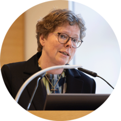 Portraitfoto von Bischöfin Dr. Beate Hofmann Portraitfoto von Bischöfin Dr. Beate Hofmann