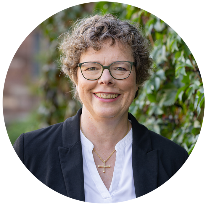 Portraitfoto von Bischöfin Dr. Beate Hofmann