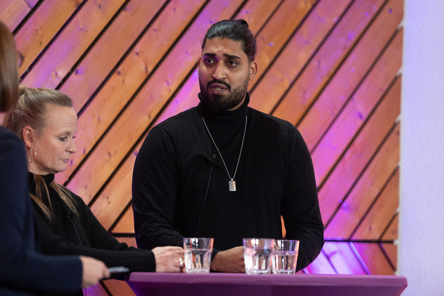 Podiumsdiskussion zu rechter Gewalt auf dem Adventsempfang der EKKW 2021